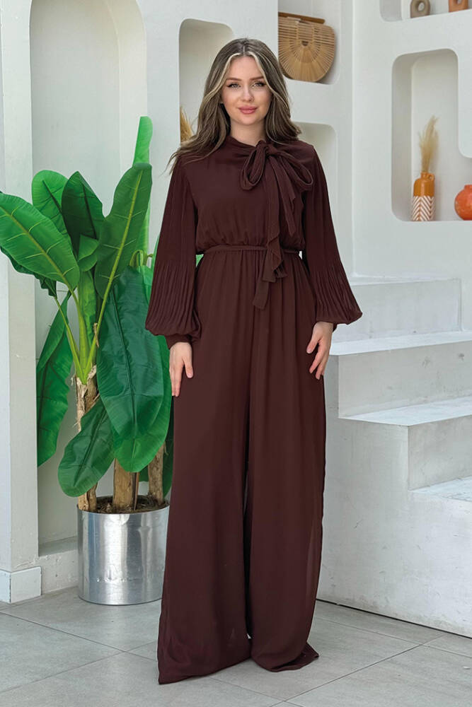 Kol ve Yaka Pilise Detaylı Bel Kuşaklı Şifon Tulum 3507 Kahverengi - 1
