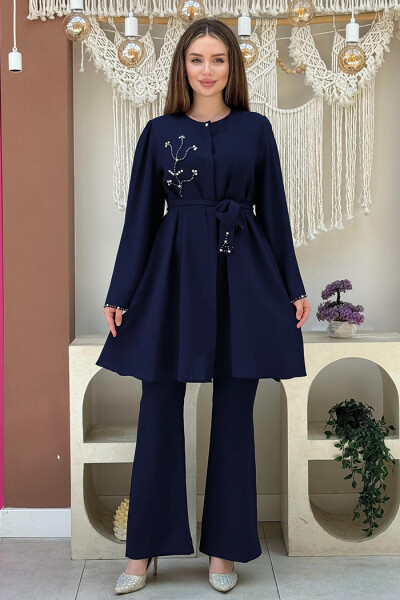 Taş İşleme Detaylı Kuşaklı Tunik ve Pantolonlu Takım 8432 Lacivert 